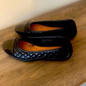 Womens black flats with memory foam